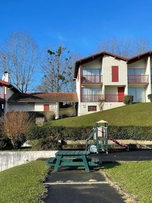 Adour Piscine Vue Montagnes Leilighet Souraïde Eksteriør bilde