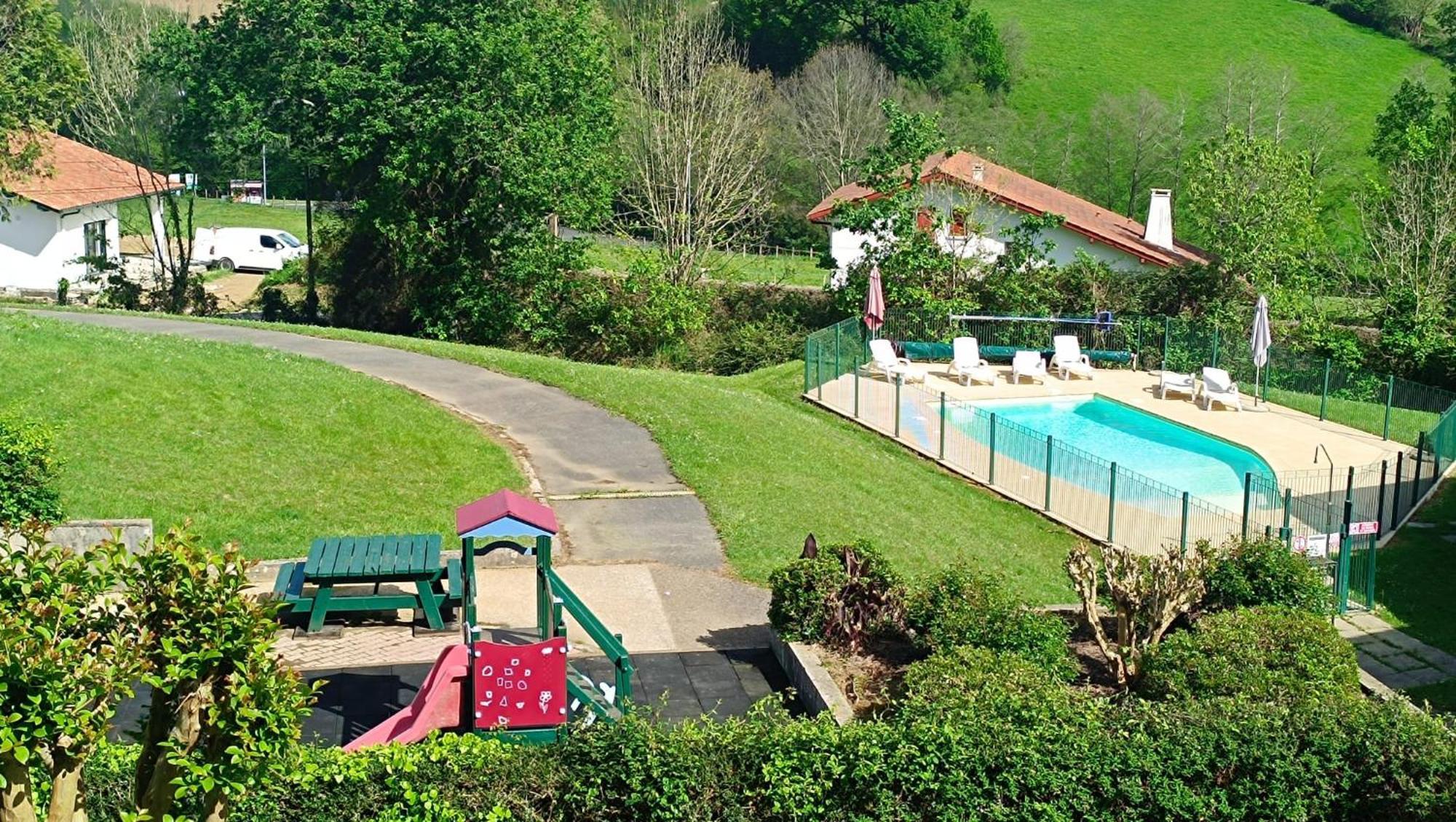 Adour Piscine Vue Montagnes Leilighet Souraïde Eksteriør bilde